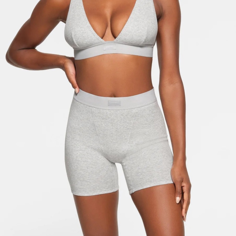 Skims Cotton Rib Boxers - Picture 2 of 5